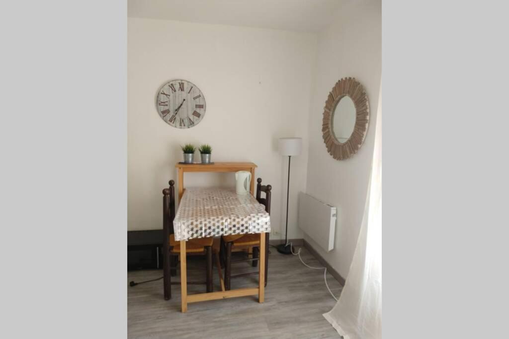 Appartement Studio hypercentre port de plaisance à Dieppe Extérieur photo