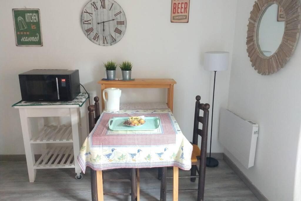 Appartement Studio hypercentre port de plaisance à Dieppe Extérieur photo